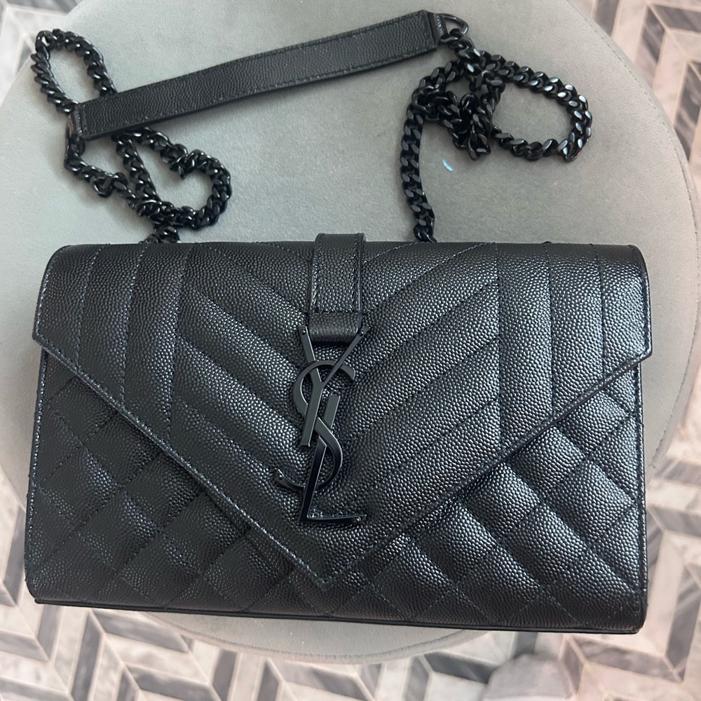 Saint Laurent Black Quilted Leather envelope Bag - Picture 4 of 8